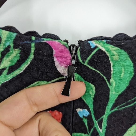 *Sold*KATE SPADE Sleeveless Floral Dress - Picture 9 of 10